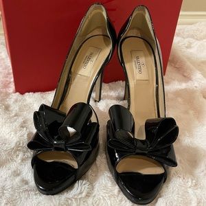 Valentino Bow Pumps Size 39